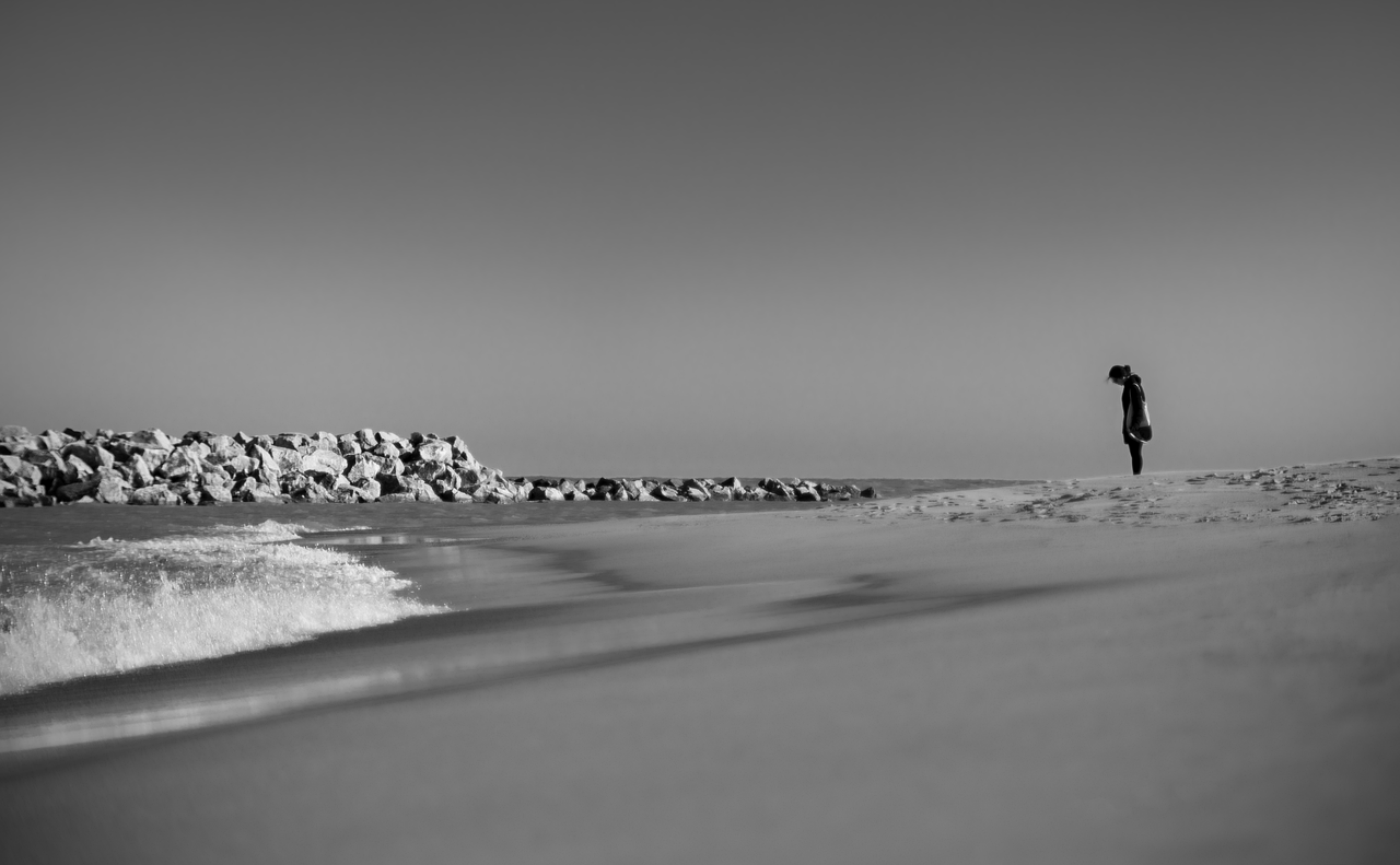 Les 6 Plages Volcaniques de Sable Noir Les Plus Isolées à Découvrir
